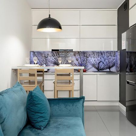 Apartment Rakowska Warsaw Wlochy By Noclegi Renters Exterior foto